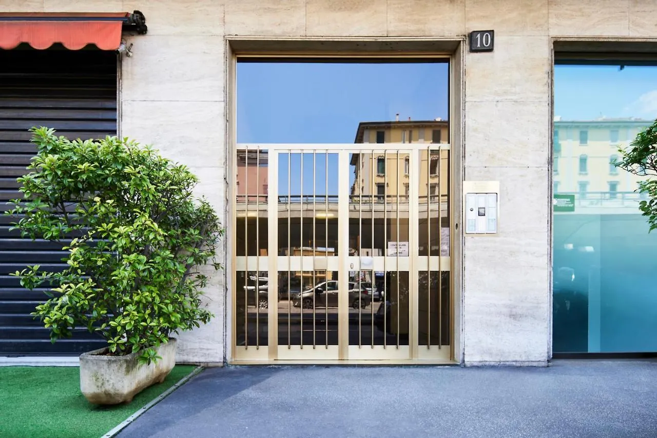 Corvetto Elyon Apartment Milan