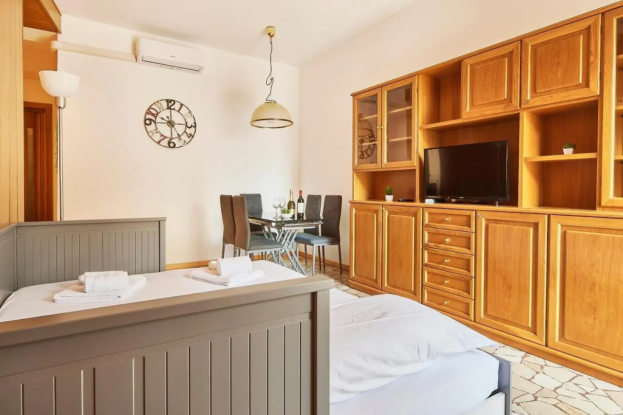 Corvetto Elyon Apartment Milan Italy